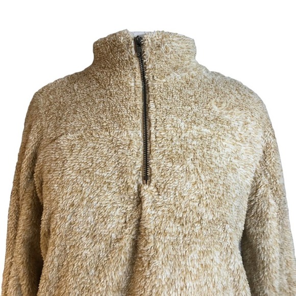 UMGEE NWT Tan Heathered Fuzzy Teddy Half Zip Pullover Size Medium - Picture 5 of 10